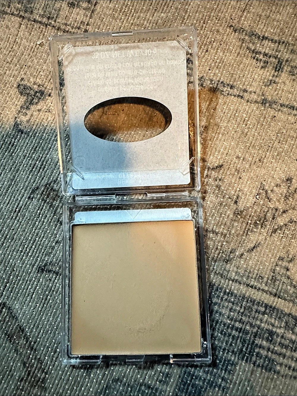 Mary Kay Endless Performance Crème-to-Powder Foundation Beige Foundation NWT